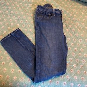 Levi high rise skinny